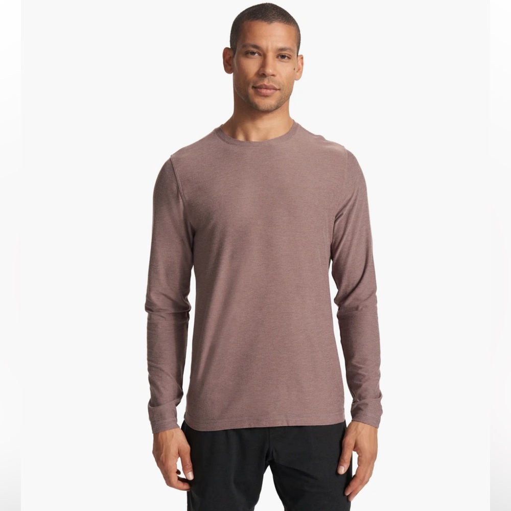 Vuori Men’s long sleeve Strato Tech Tee